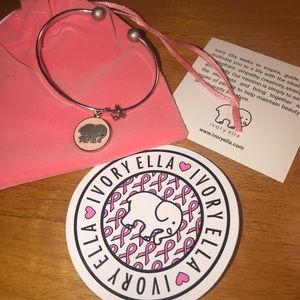 Ivory Ella Bracelet 🐘